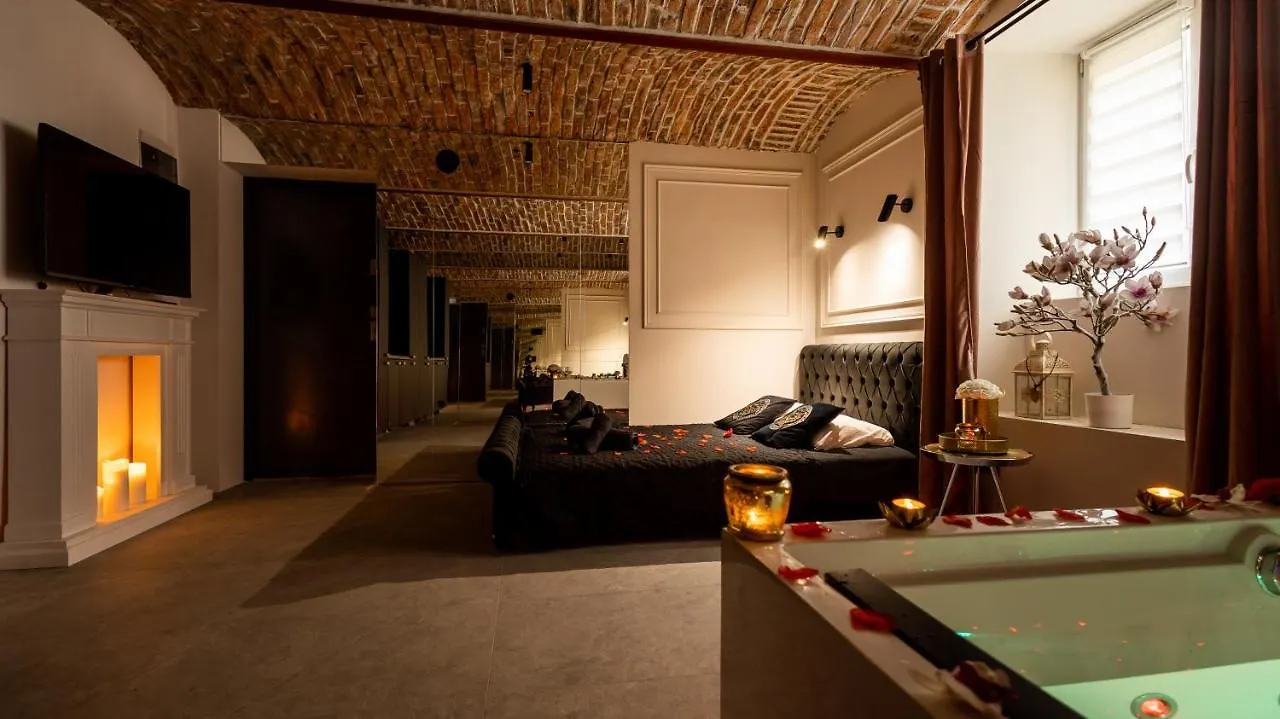 Secretly Studio With Jacuzzi Apartment Krakow