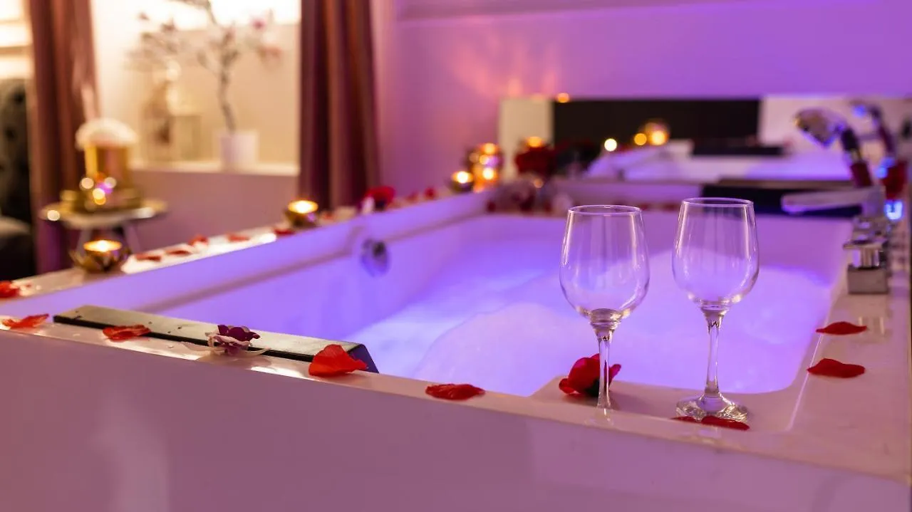 Secretly Studio With Jacuzzi Apartment Krakow